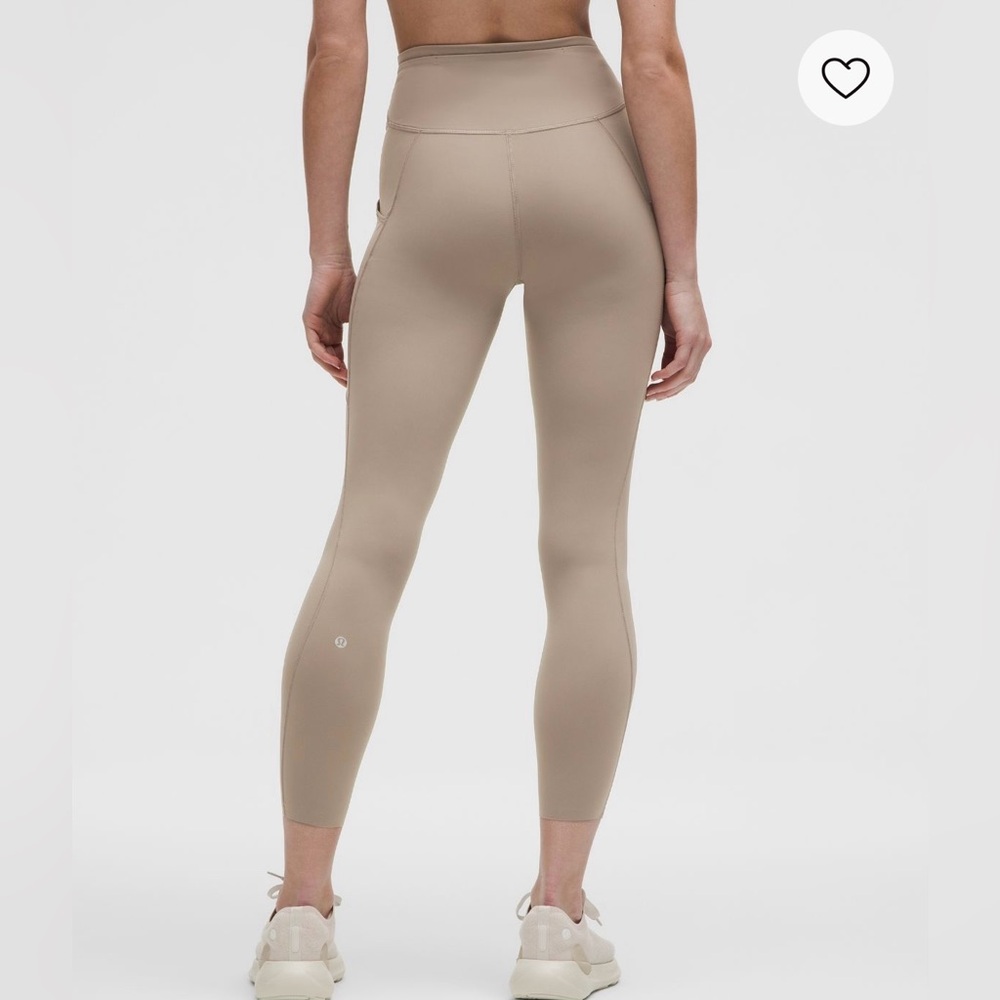New! Lululemon Fast and Free 25” HR w/pockets